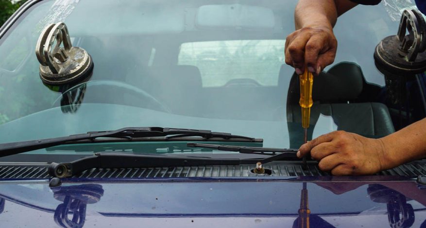Pros and Cons of Replacing Your Own Windshield